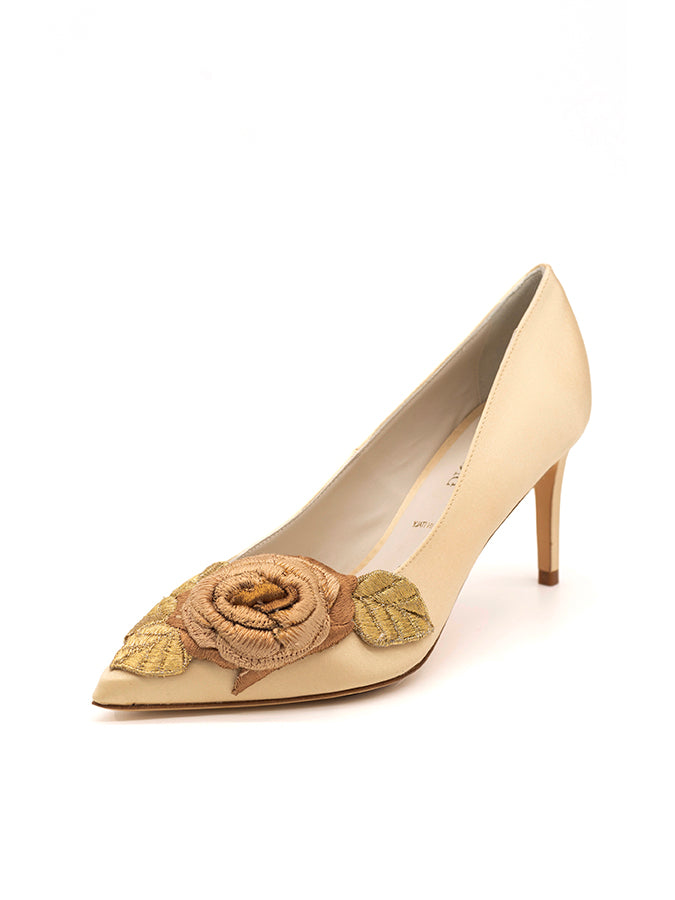 Nude pointed kitten heels shop